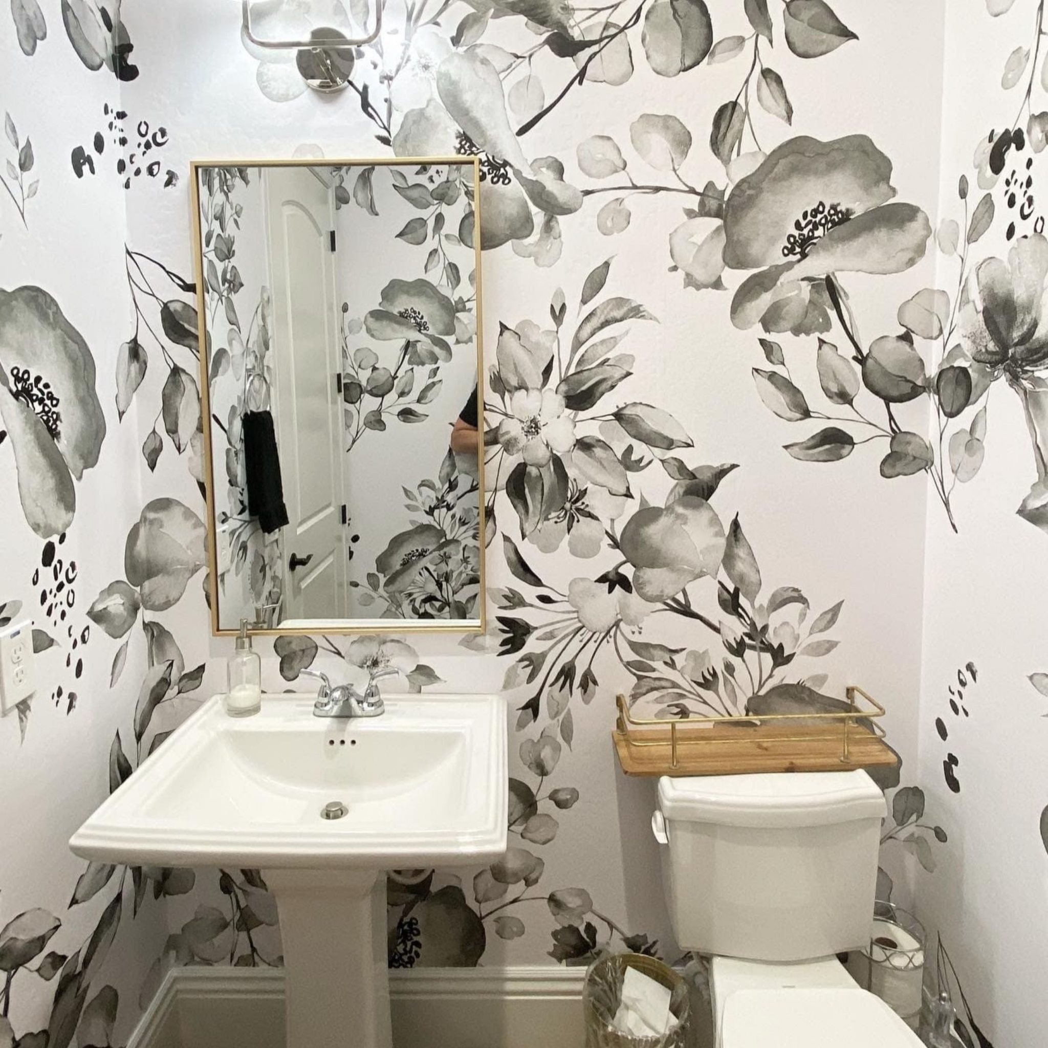 Midnight Flower Wallpaper - 4 FT H X 25.3 FT W LUXE P&S